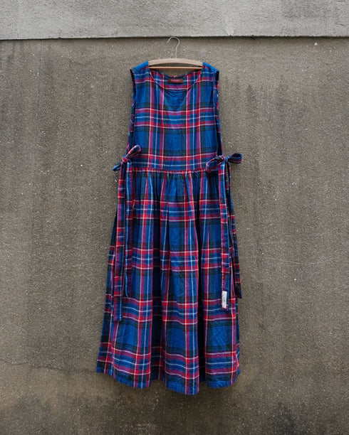 <販売開始 9月19日 金曜日 21:00 〜> INDIGO Tartan Apron Dress / Red・Blue